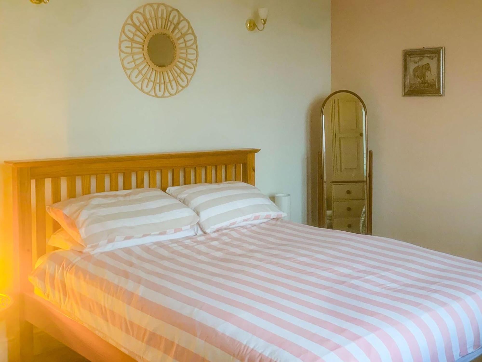 The Yellow House Gorleston-On-Sea Bagian luar foto