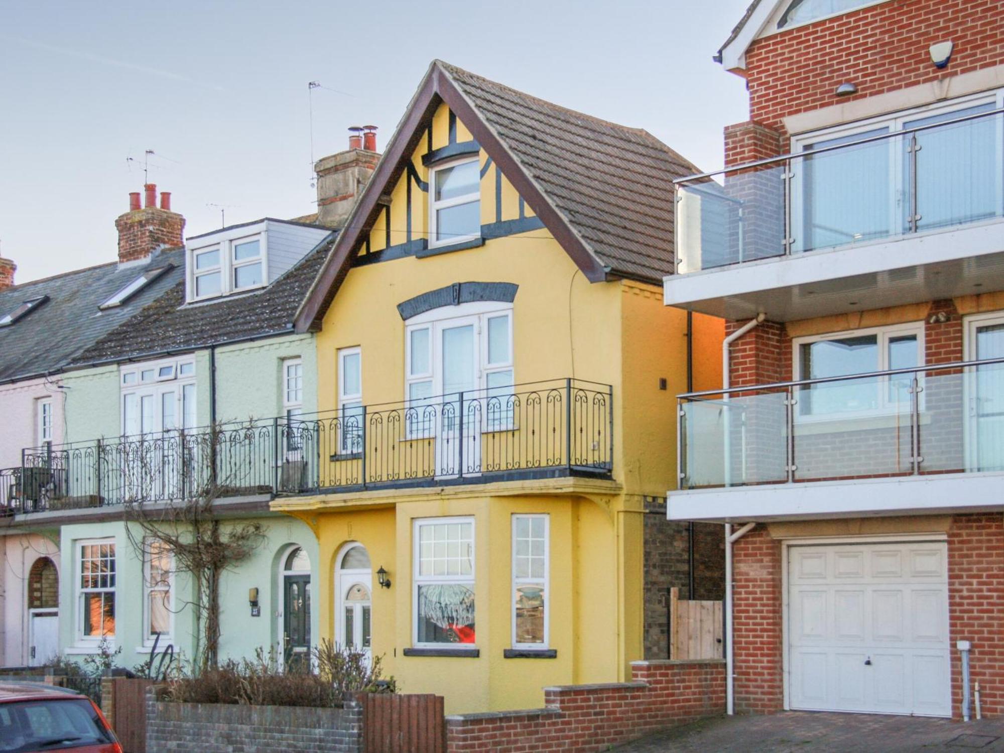 The Yellow House Gorleston-On-Sea Bagian luar foto